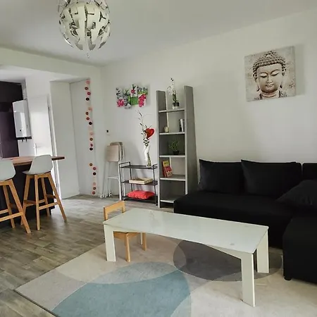 Апартаменты 3 Et Jardin